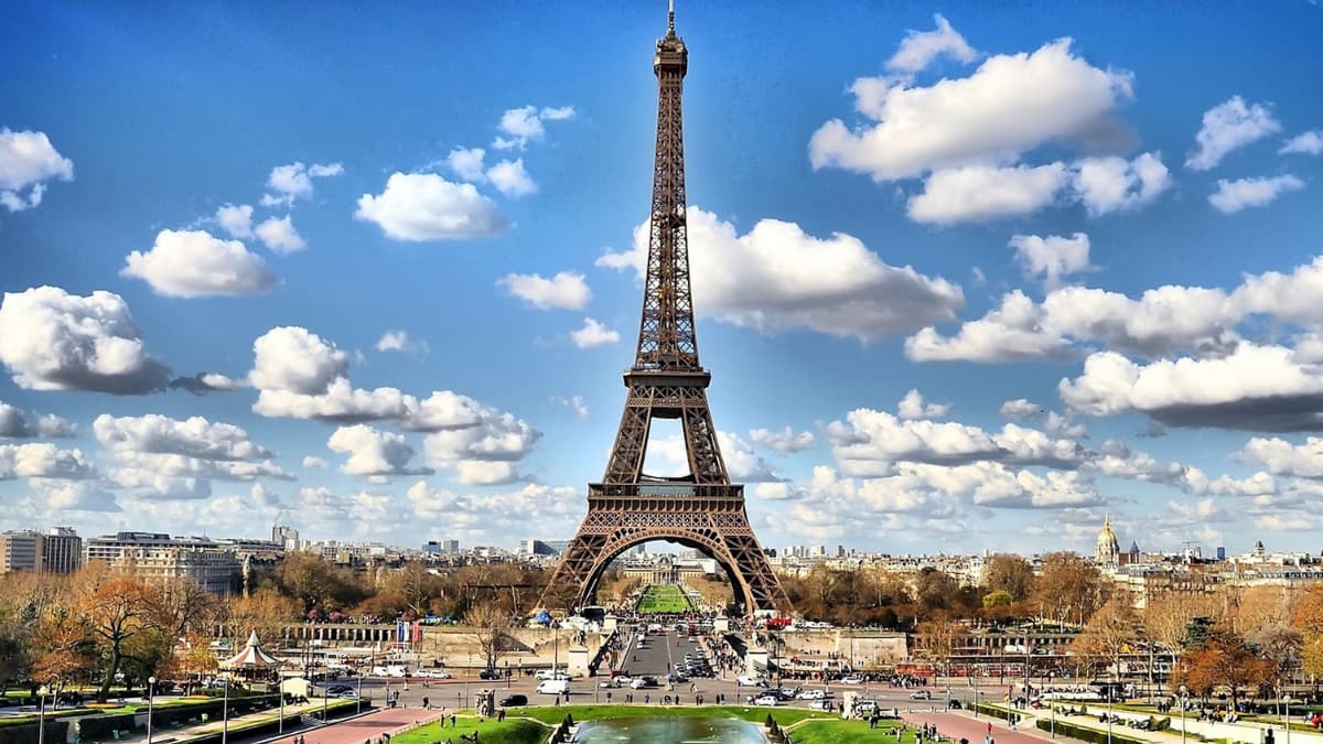 10-best-places-to-visit-in-france-paris-france-eiffel tower paris france