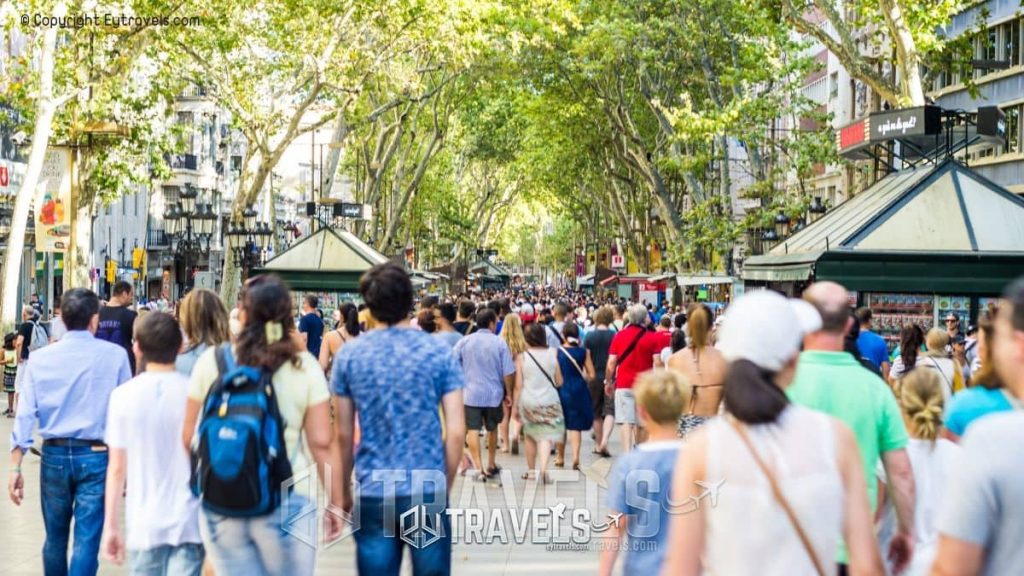 10 best tourist places in barcelona La Rambla